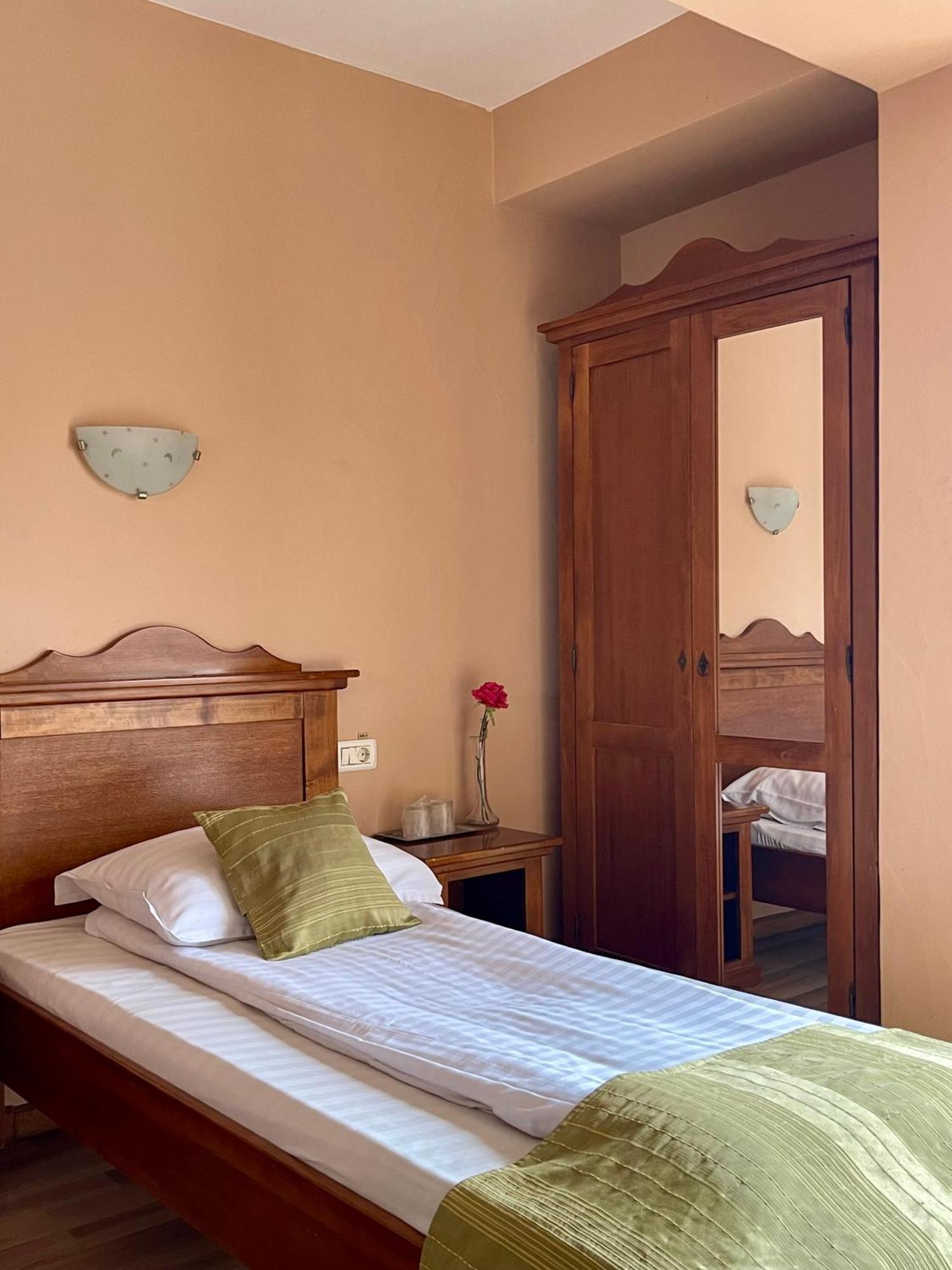 Hotel Lucy Star Κλουζ-Ναπόκα Εξωτερικό φωτογραφία